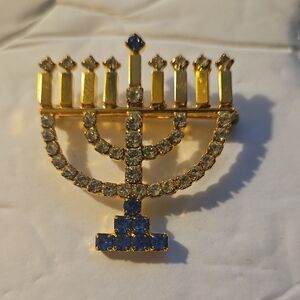 Gold Tone MENORAH  BROOCH / PIN With Clear and Blue STONES ,Good Quality. NWOT